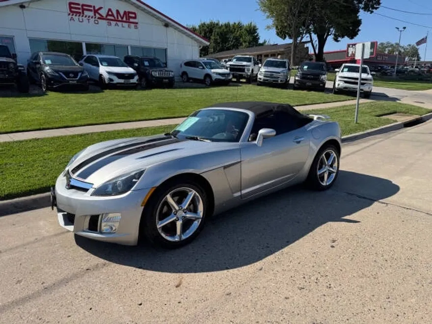 2008 Saturn Sky Convertible photo 1
