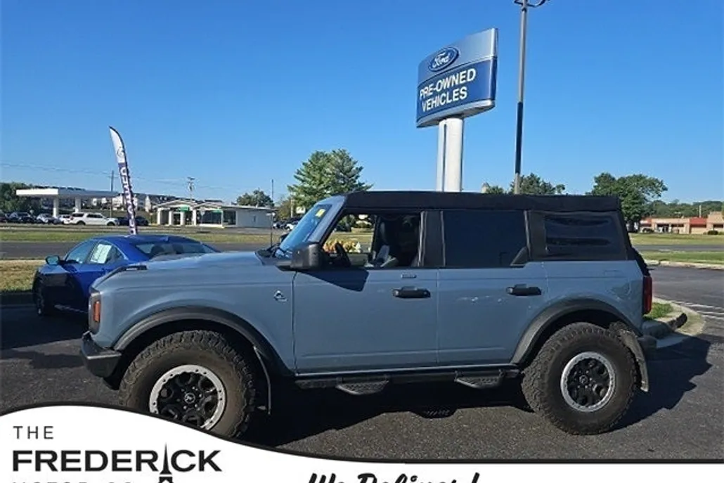 2023 Ford Bronco Base Big Bend Black Diamond Outer Banks Badlands Wildtrak Everglades photo 1