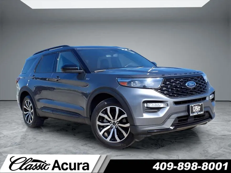 2022 Ford Explorer ST-Line photo 1