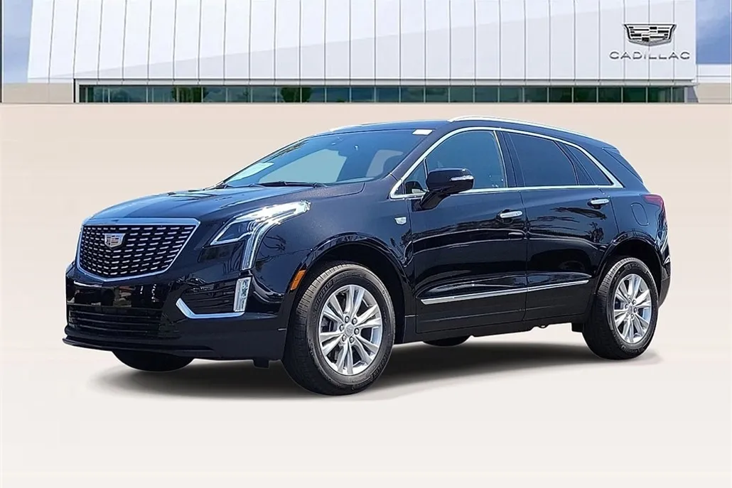 2025 Cadillac XT5 Luxury photo 1