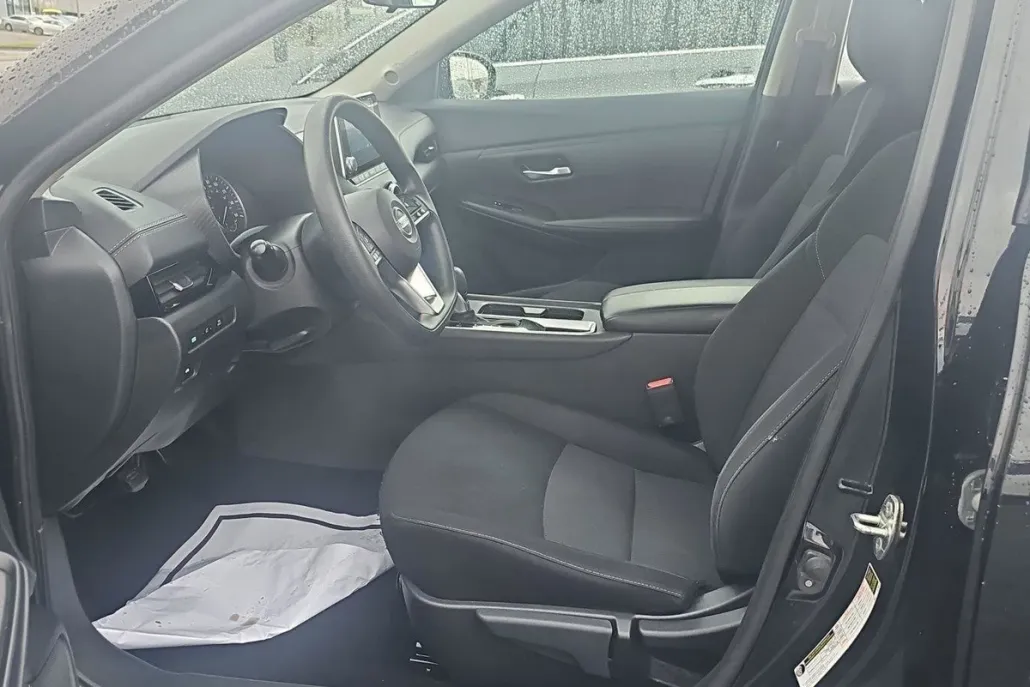 2023 Nissan Sentra SV photo 1