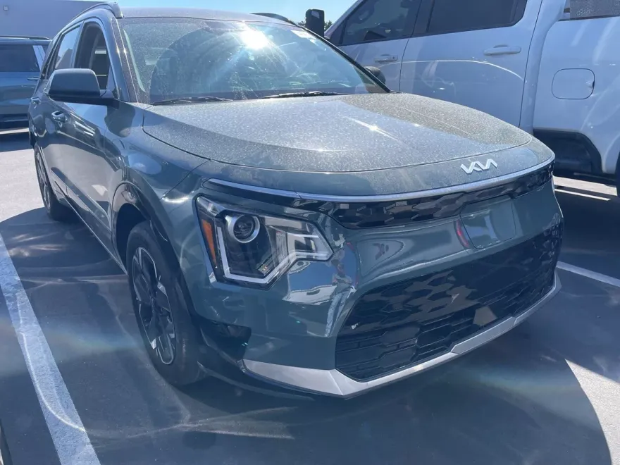2023 Kia Niro EV Wind photo 1