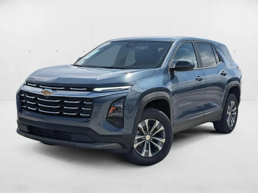 2026 Chevrolet Equinox LT photo 1