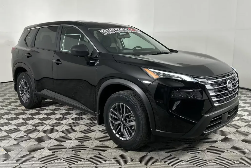 2025 Nissan Rogue S photo 1