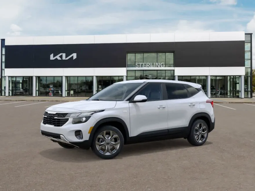 2026 Kia Seltos LX photo 1