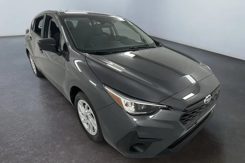 2025 Subaru Impreza Base photo 1