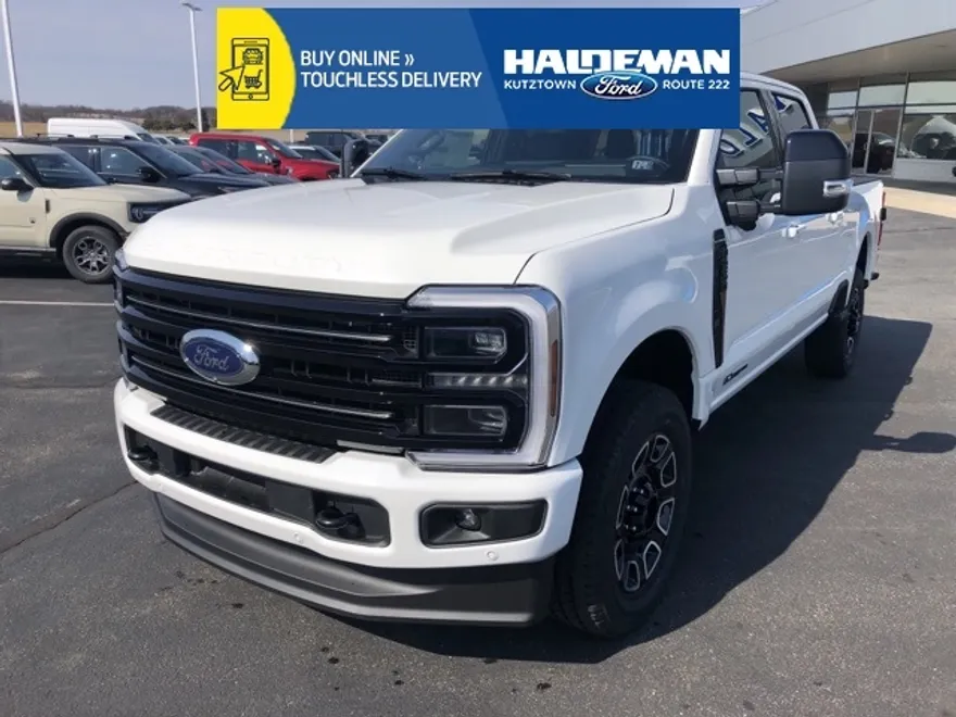 2025 Ford F-250 photo 1