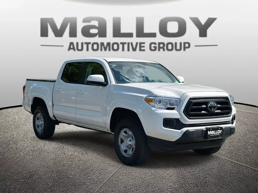 2022 Toyota Tacoma SR photo 1