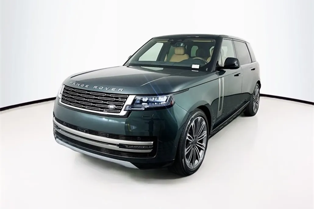 2025 Land Rover Range Rover SE photo 1