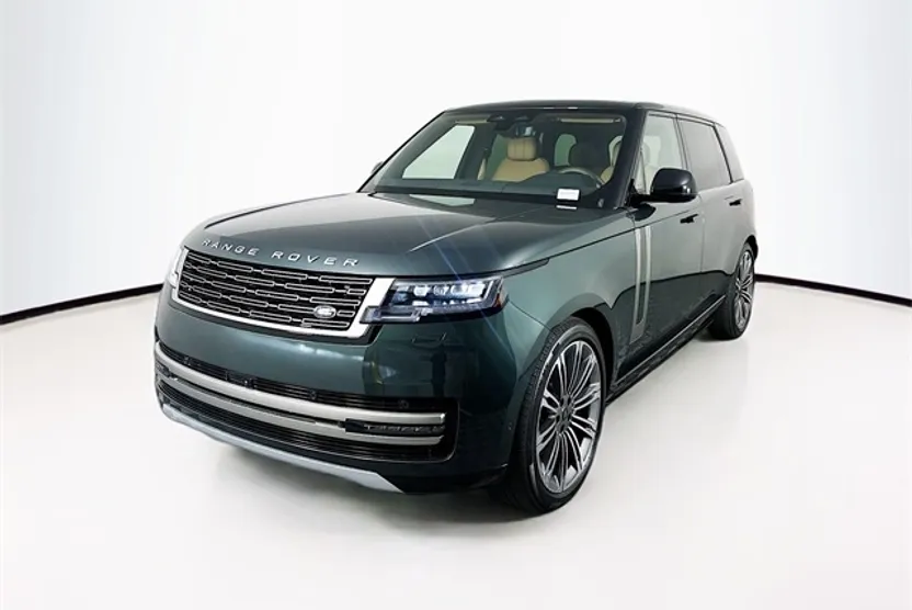 2025 Land Rover Range Rover SE photo 1