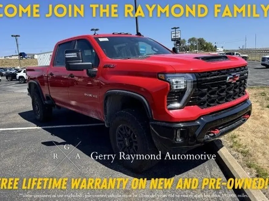2025 Chevrolet Silverado 2500HD ZR2 photo 1