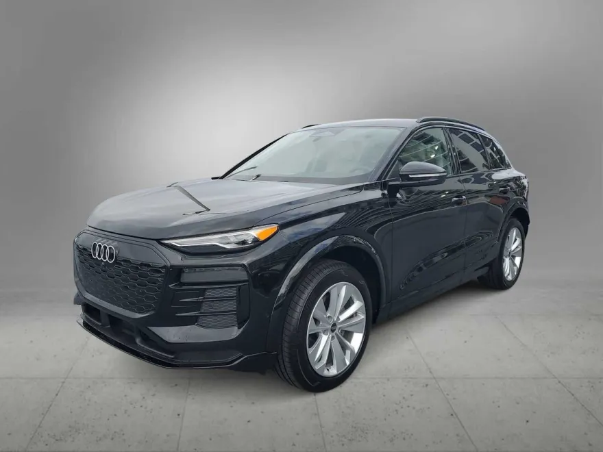 2025 Audi Q6 E-tron Premium photo 1