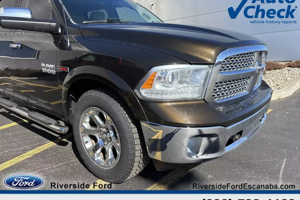 2014 Ram 1500 Laramie photo 1