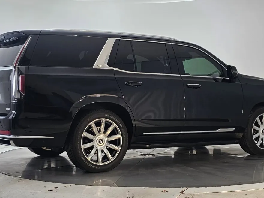 2022 Cadillac Escalade Premium Luxury Platinum photo 1