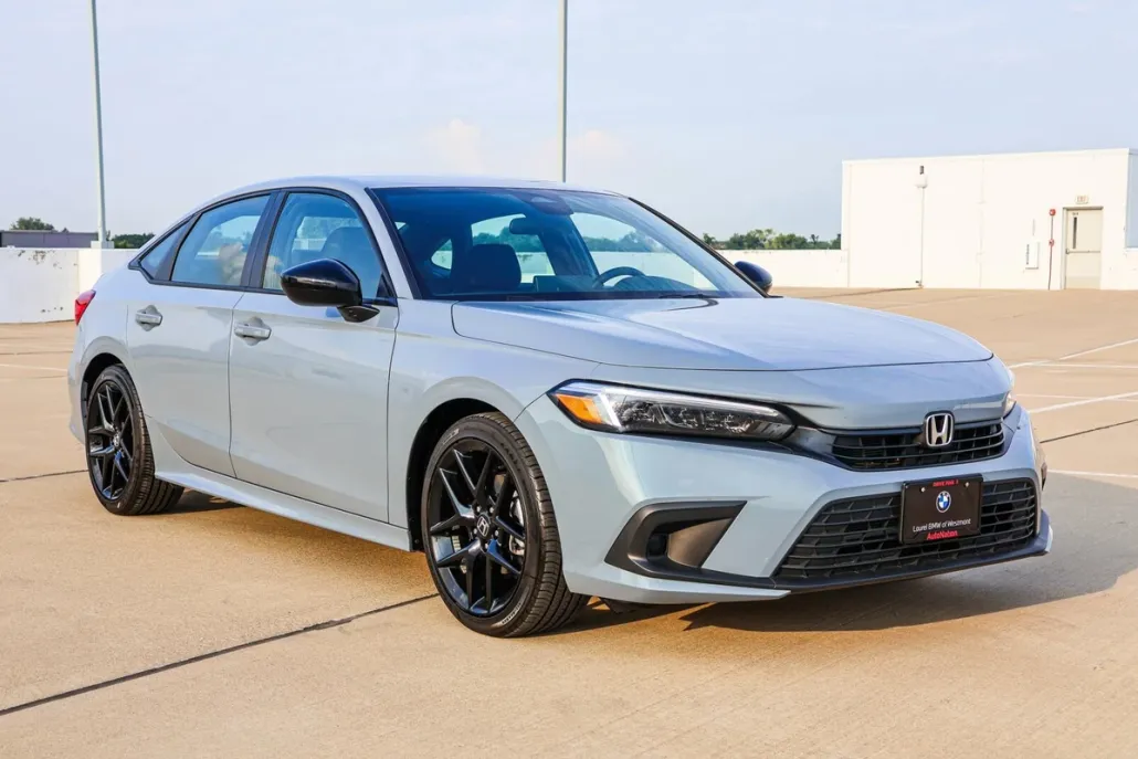 2023 Honda Civic Sport photo 1