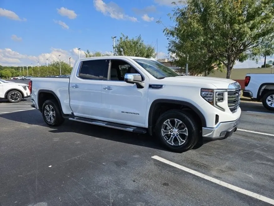 2024 Gmc Sierra 1500 SLT photo 1