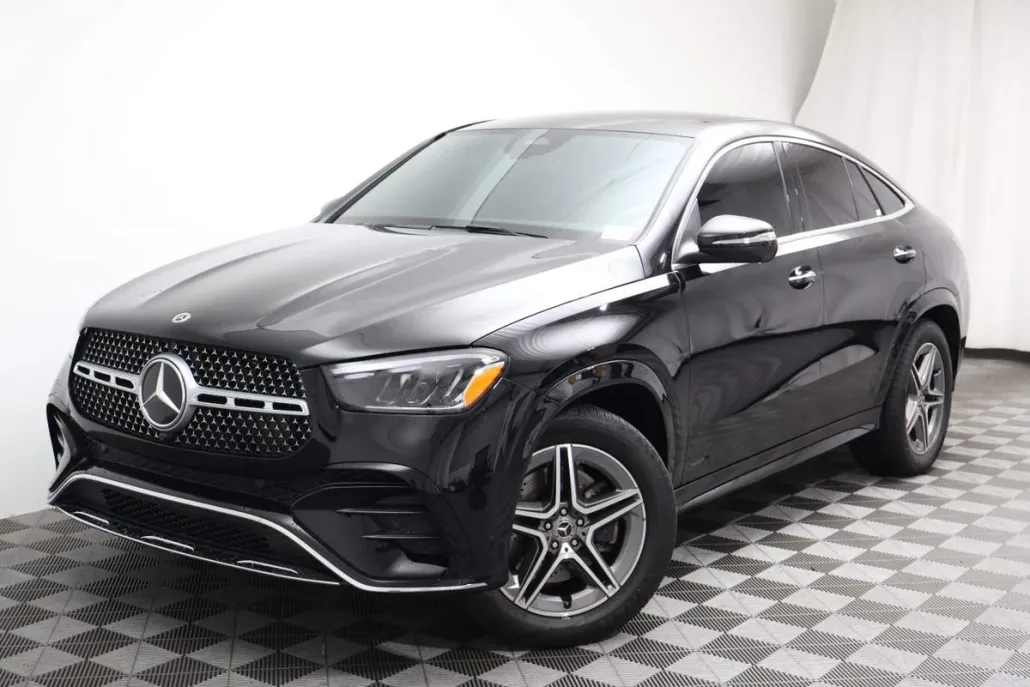 2025 Mercedes Benz GLE 450 4MATIC photo 1