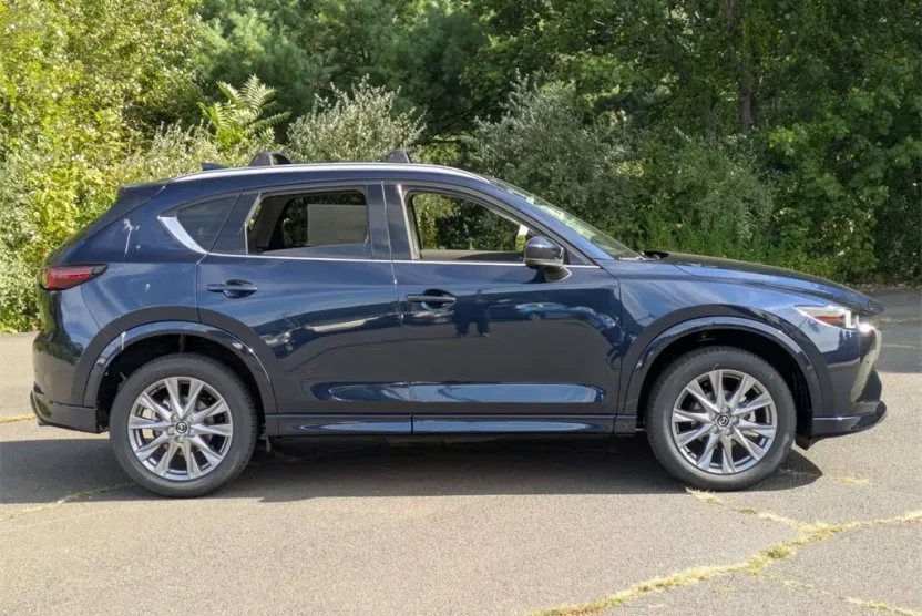 2025 Mazda CX-5 2.5 Premium Plus photo 1