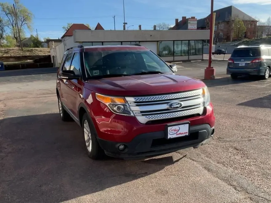 2014 Ford Explorer XLT Sport photo 1