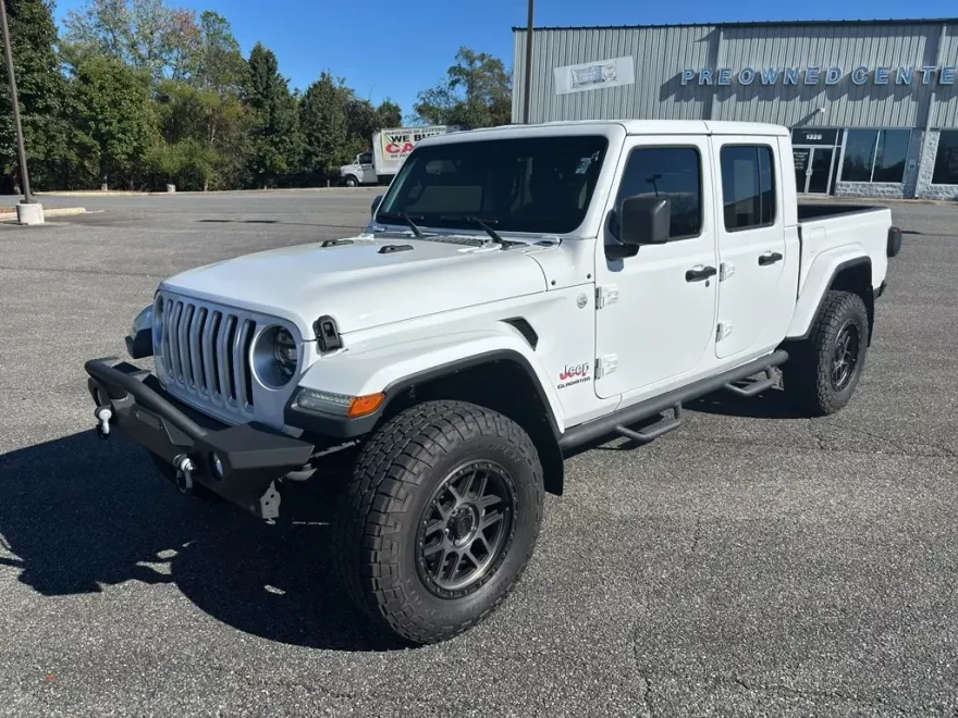 2020 Jeep Gladiator Overland photo 1