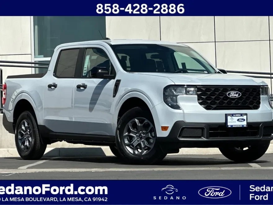 2025 Ford Maverick XLT photo 1