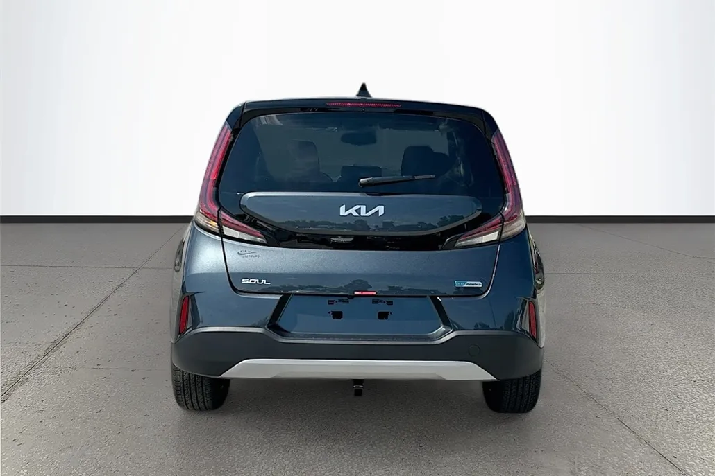 2025 Kia Soul EX photo 1