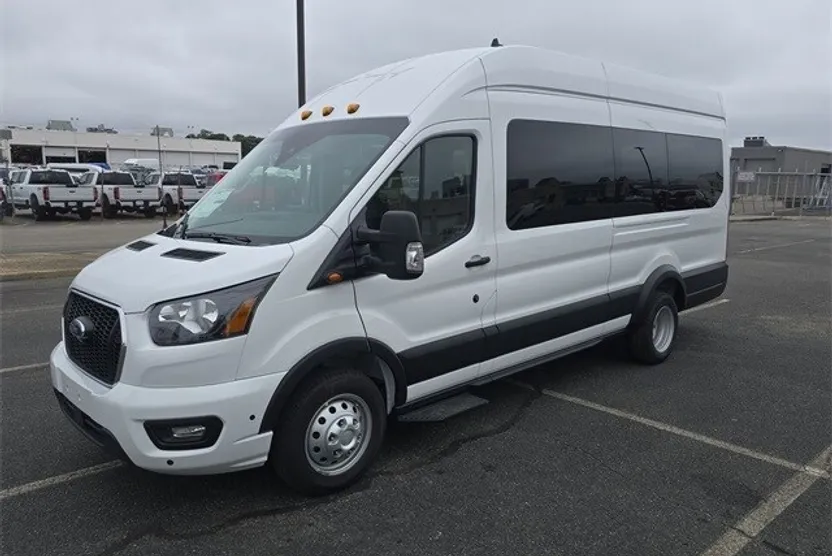 2025 Ford Transit photo 1