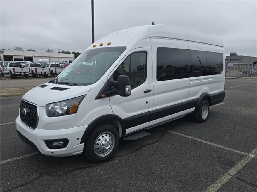2025 Ford Transit photo 1