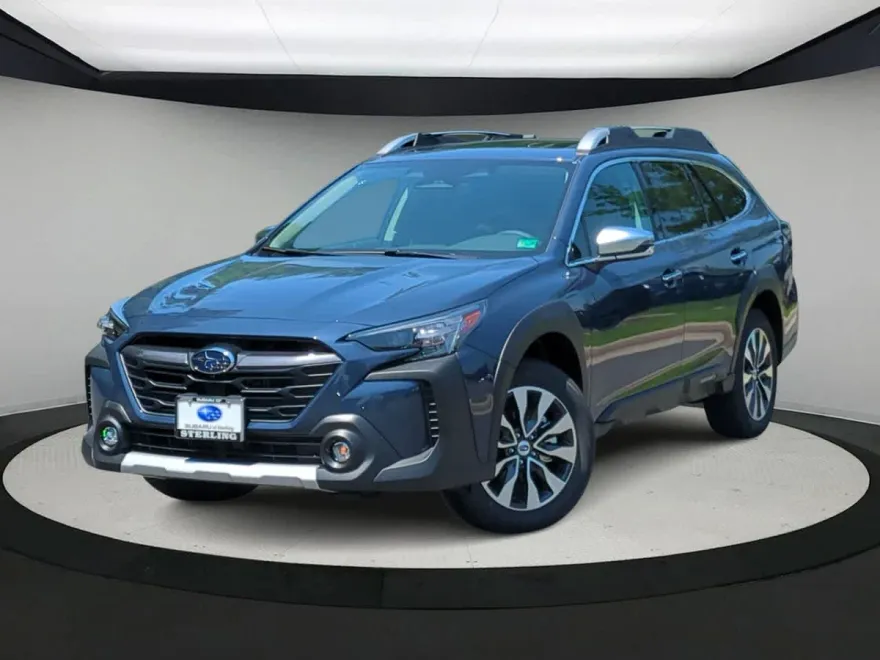 2025 Subaru Outback Touring XT photo 1