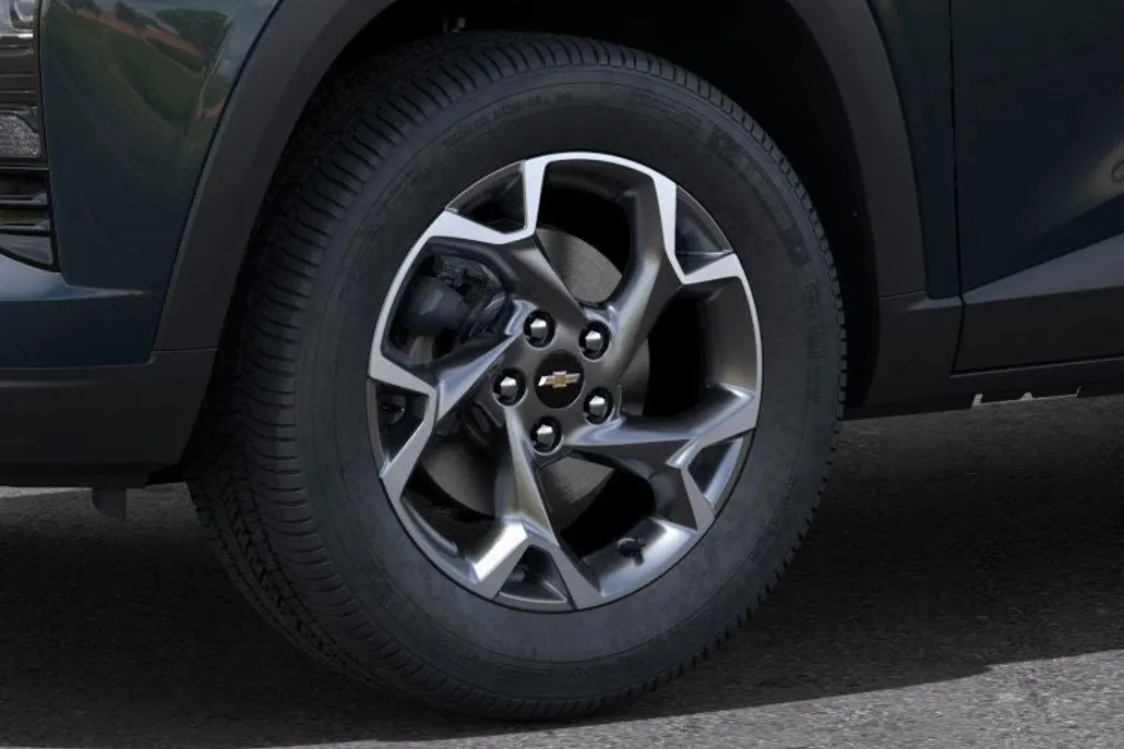 2025 Chevrolet Trax LT photo 1