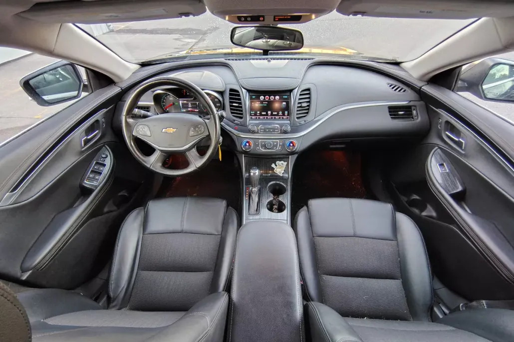 2017 Chevrolet Impala 1LT photo 1