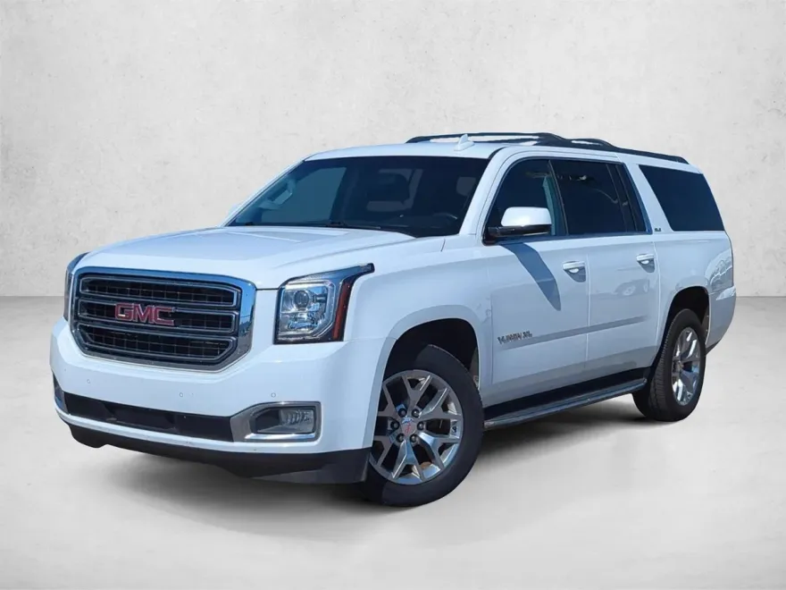 2017 Gmc Yukon XL SLE photo 1