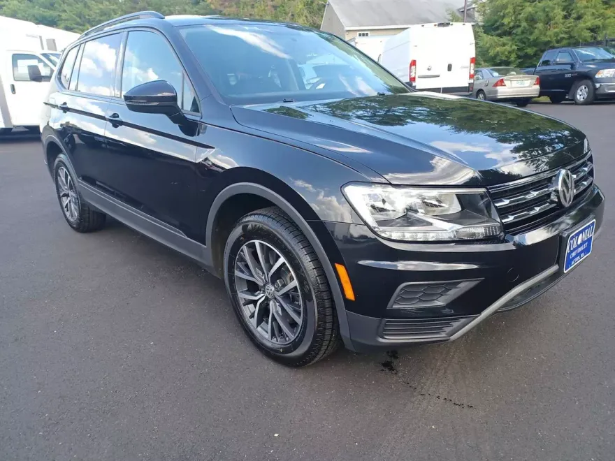 2021 Volkswagen Tiguan S photo 1