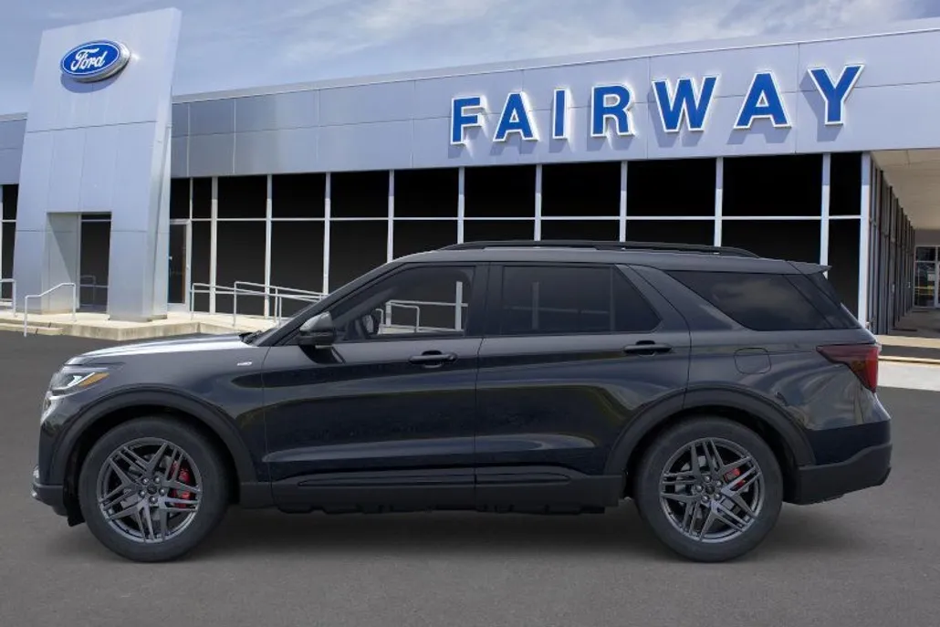 2025 Ford Explorer ST-Line photo 1