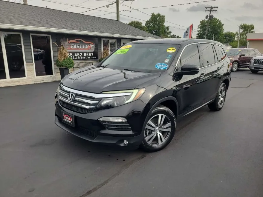 2017 Honda Pilot EX-L photo 1
