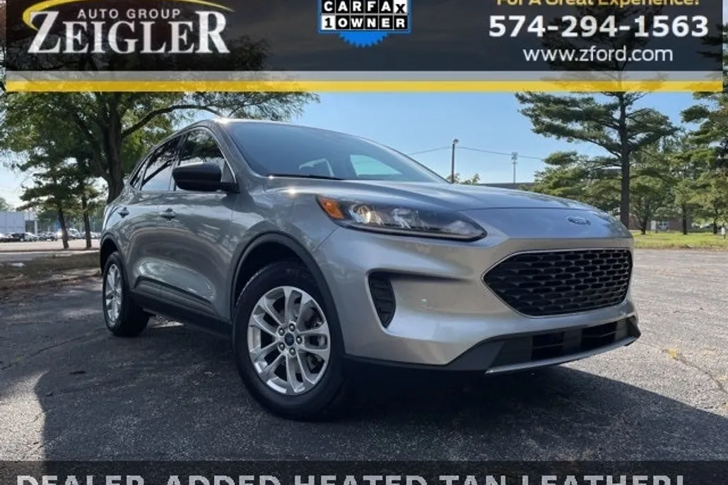 2022 Ford Escape SE photo 1