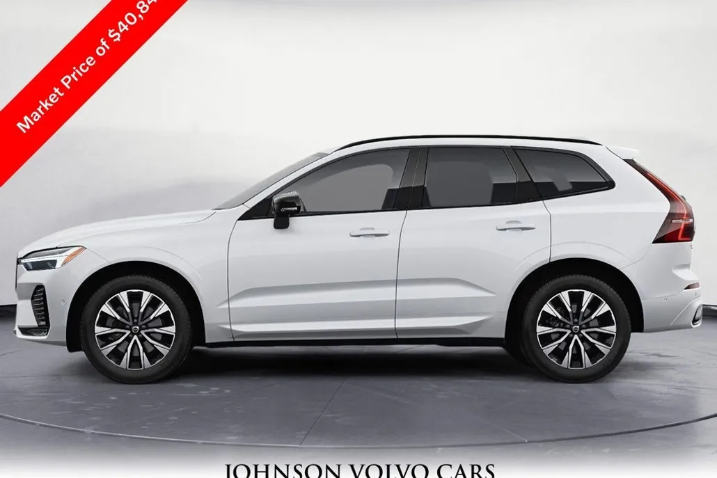 2025 Volvo XC60 Plus photo 1