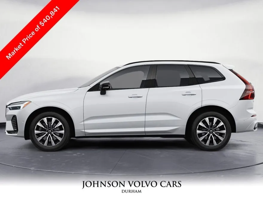 2025 Volvo XC60 Plus photo 1