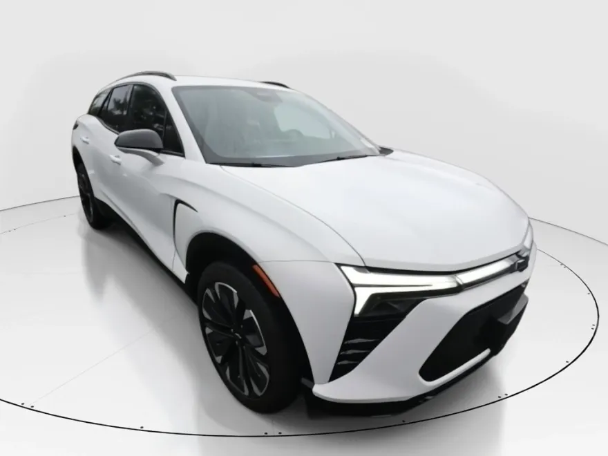 2024 Chevrolet Blazer EV RS photo 1