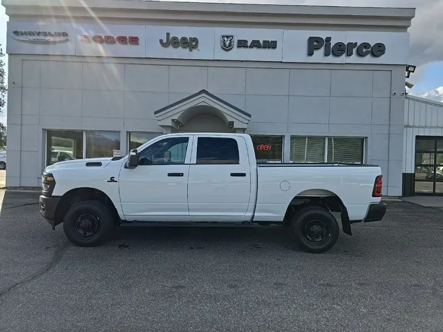 2025 Ram 2500 Tradesman photo 1
