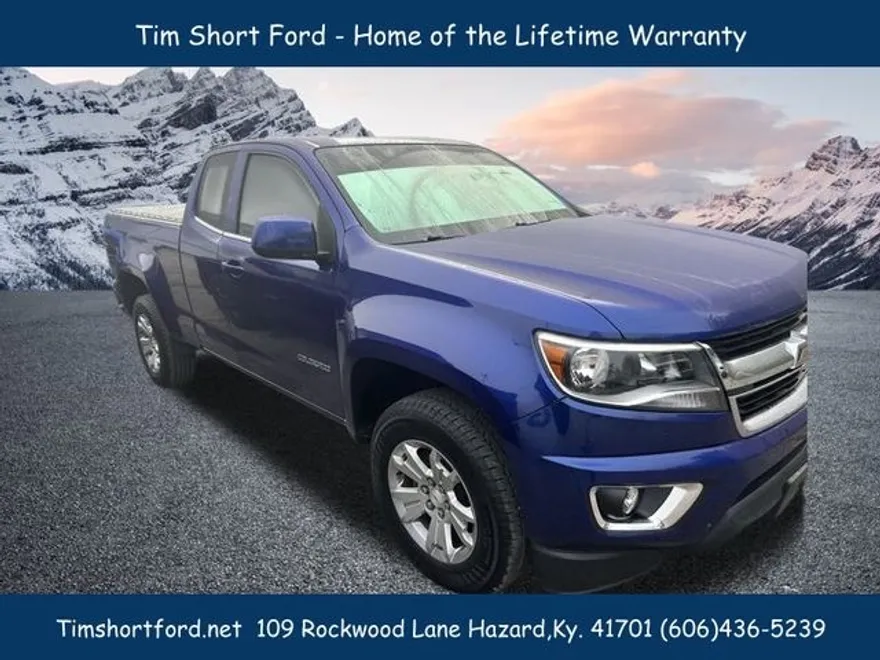 2017 Chevrolet Colorado LT photo 1