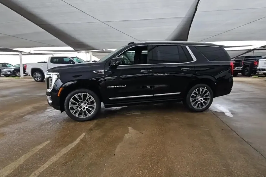 2026 Gmc Yukon Denali photo 1