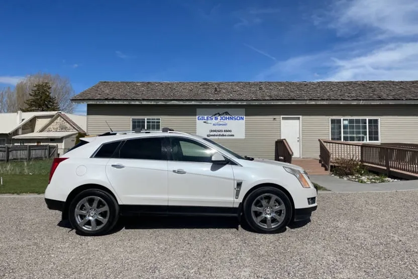 2011 Cadillac SRX Performance photo 1