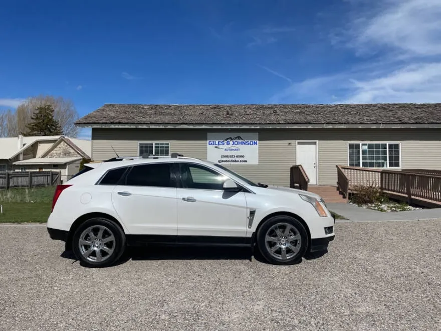 2011 Cadillac SRX Performance photo 1