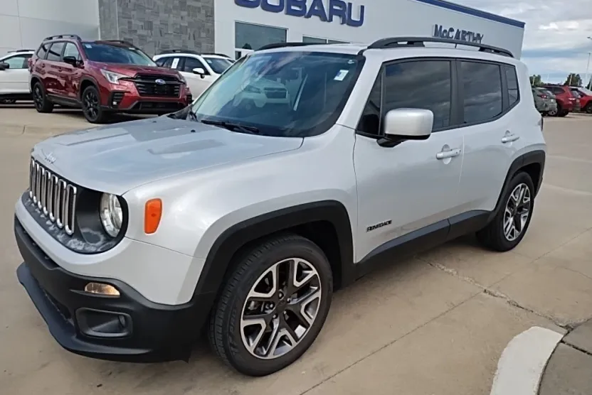2017 Jeep Renegade Latitude North Edition photo 1