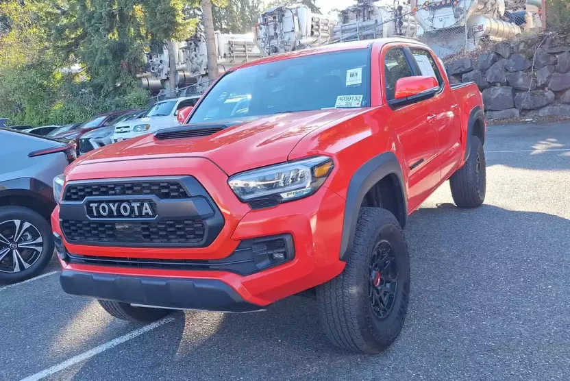2023 Toyota Tacoma TRD Pro V6 photo 1