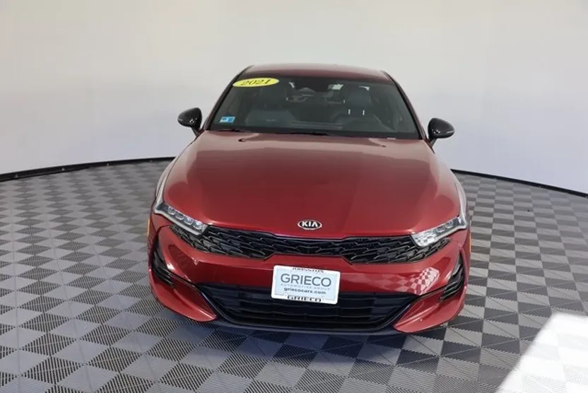 2021 Kia K5 GT-Line photo 1