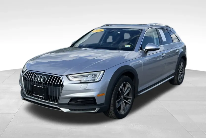 2019 Audi A4 Allroad Premium Plus 45 TFSI Quattro photo 1