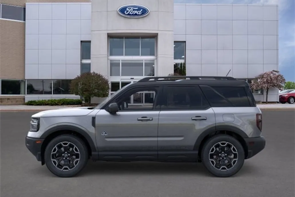 2025 Ford Bronco Sport Outer Banks photo 1