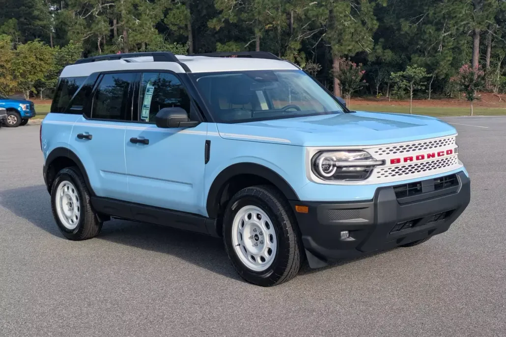 2025 Ford Bronco Sport Heritage photo 1